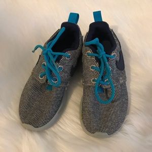 Unisex Nike Shoes size 10c